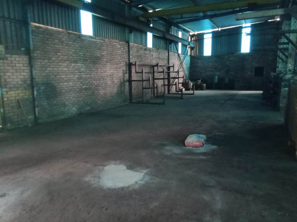 1230  m² Industrial space in Witbank Central photo number 10