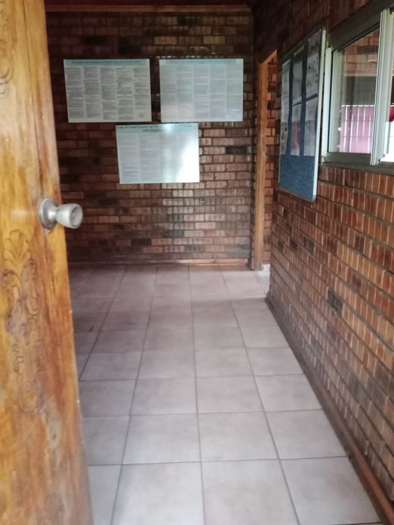 1230  m² Industrial space in Witbank Central photo number 28