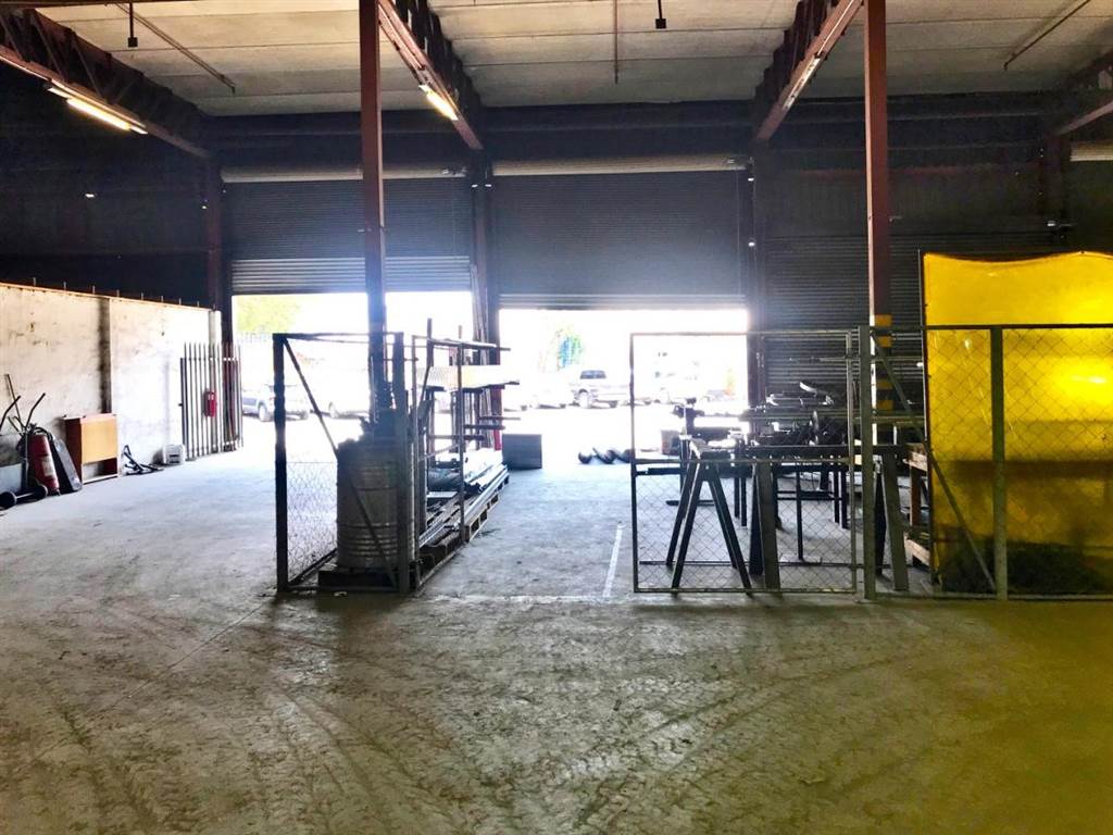 8966  m² Industrial space in Cleveland photo number 10