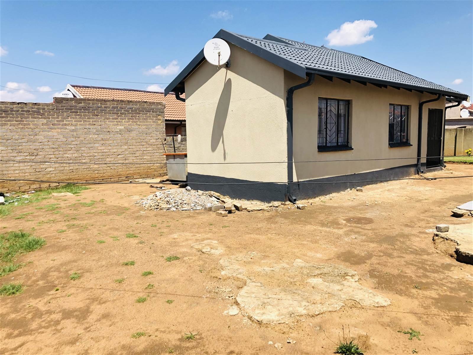 2 Bed House in Sebokeng Zone 17 photo number 9