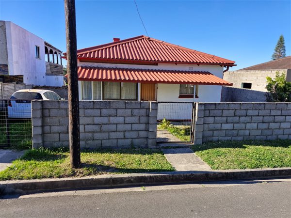 3 Bedroom House 3 Bedroom House