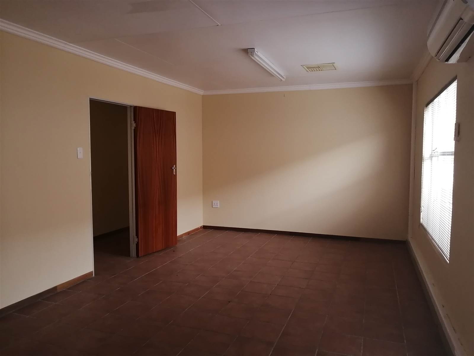 230  m² Commercial space in Polokwane Central photo number 2