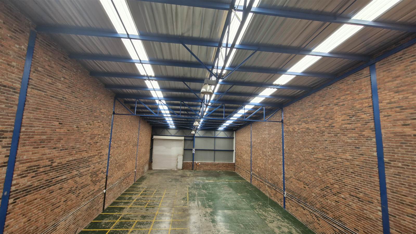 580  m² Industrial space in Halfway House photo number 2