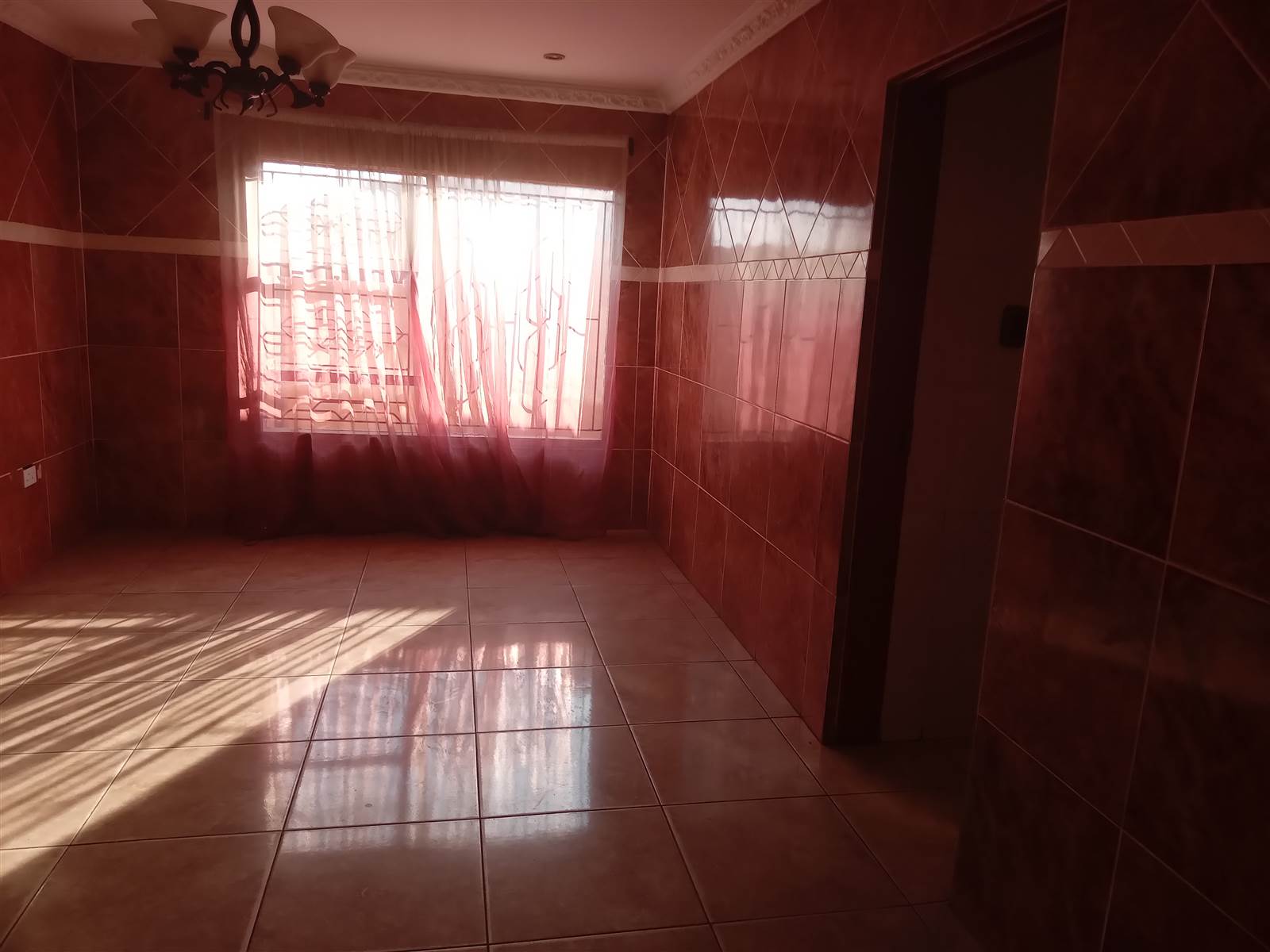 3 Bed House in Kwaguqa photo number 4