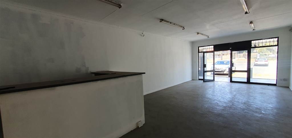 50  m² Commercial space in Silverton photo number 7
