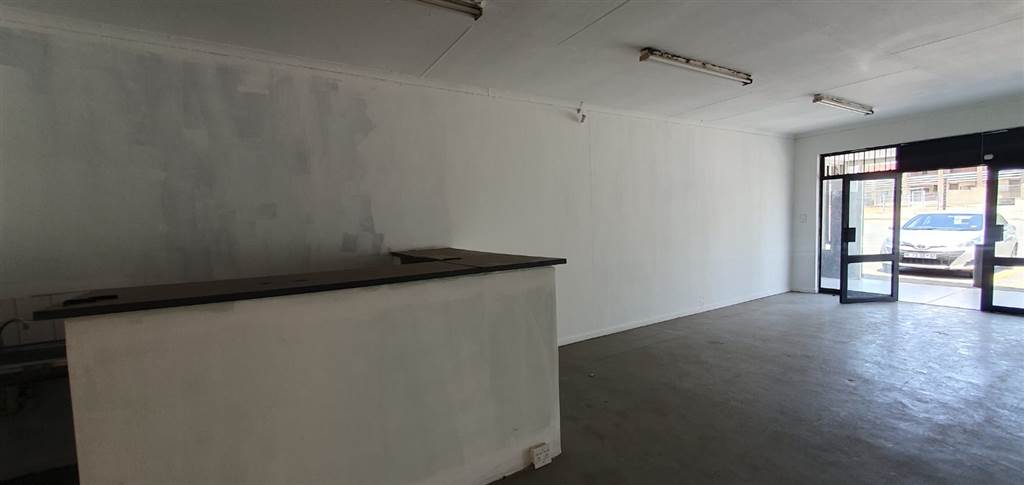 50  m² Commercial space in Silverton photo number 8