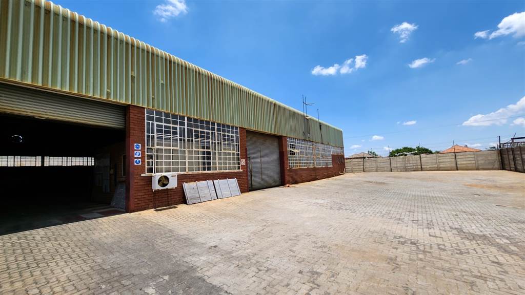 1700  m² Industrial space in Kirkney photo number 29