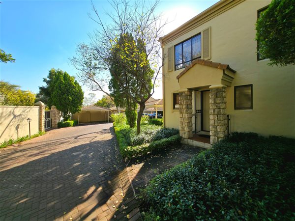 2 Bedroom Duplex 2 Bedroom Duplex