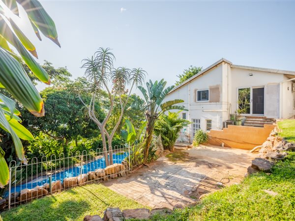 4 Bedroom House 4 Bedroom House