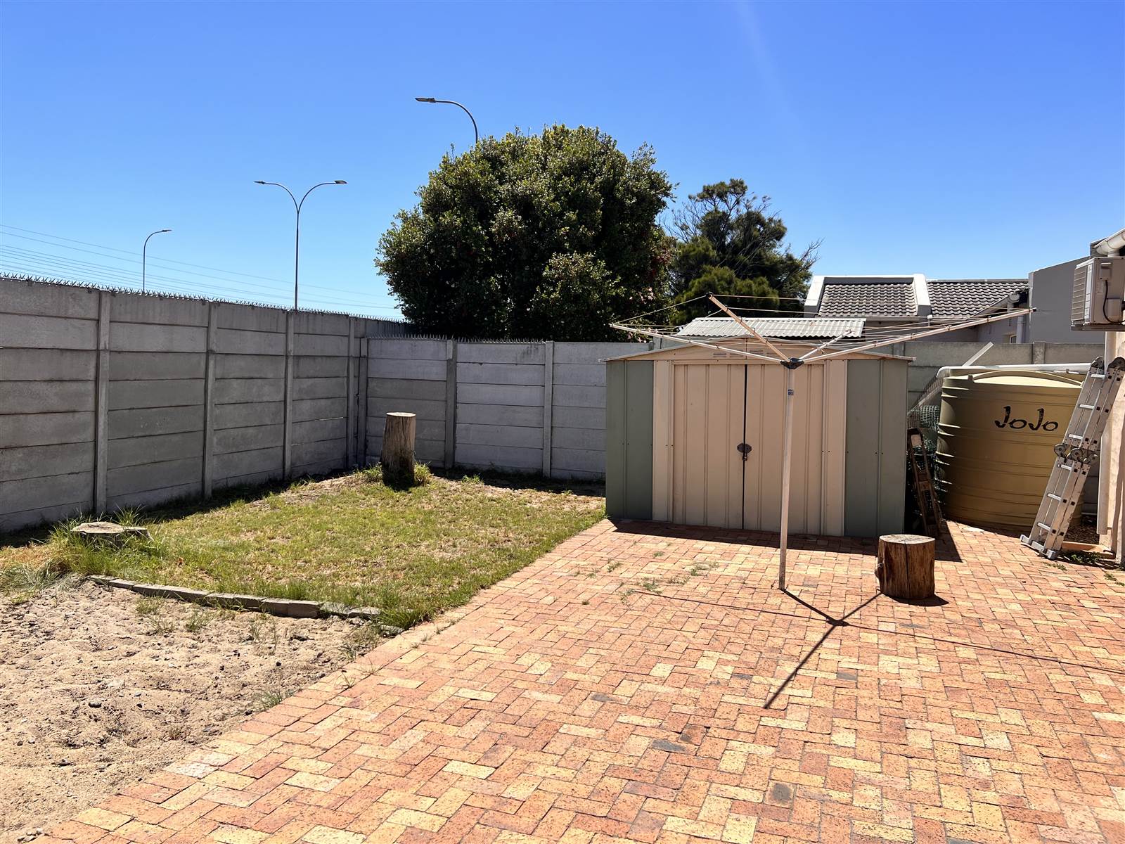 2 Bed House in Edgemead photo number 22