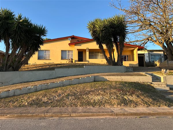 3 Bedroom House 3 Bedroom House