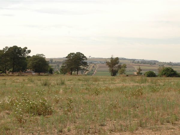 22 ha Land available in Lanseria and surrounds
