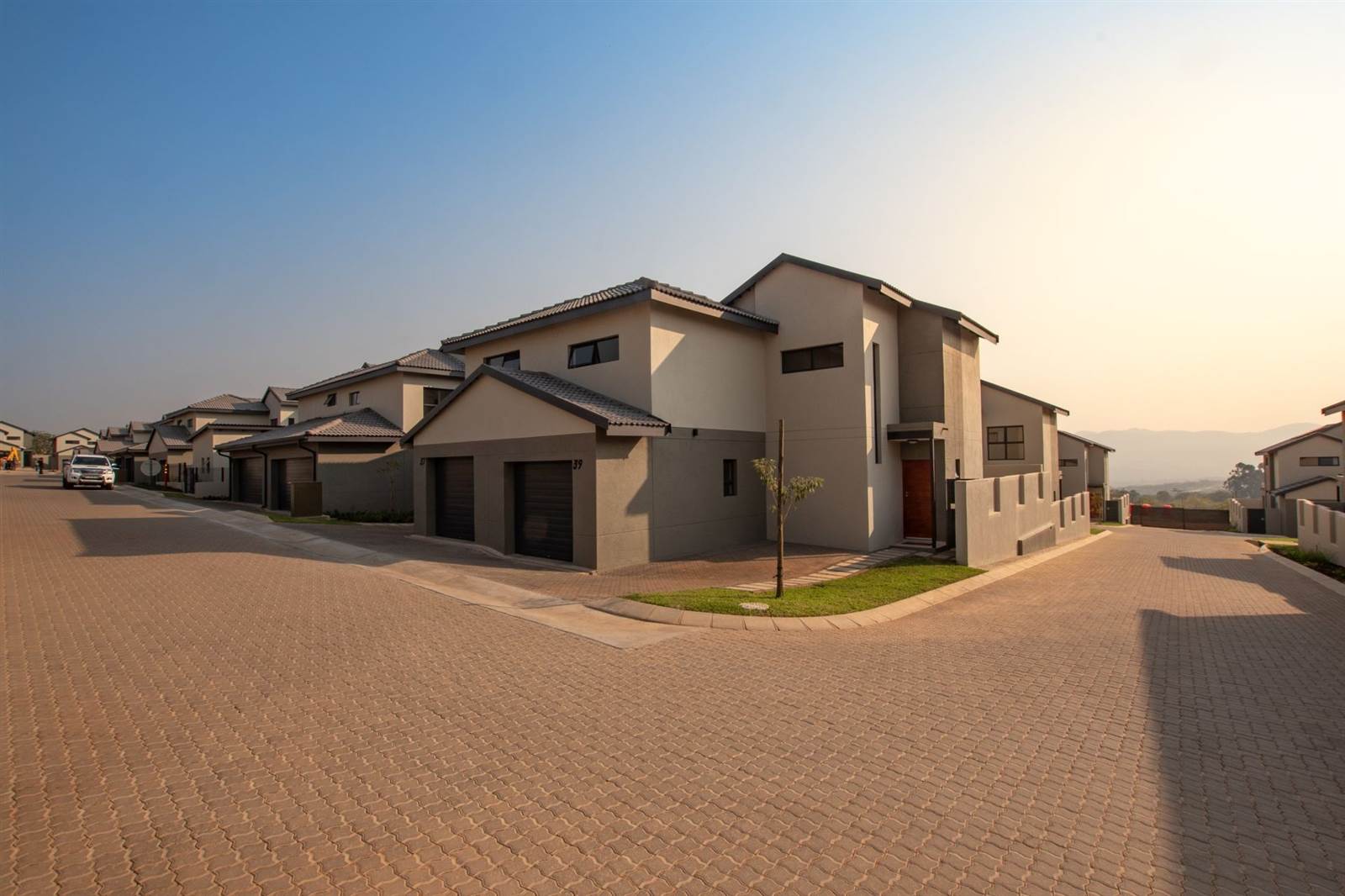3 Bed Townhouse in Nelspruit photo number 20