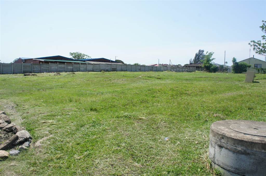 338 m² Land available in Esikhawini photo number 4