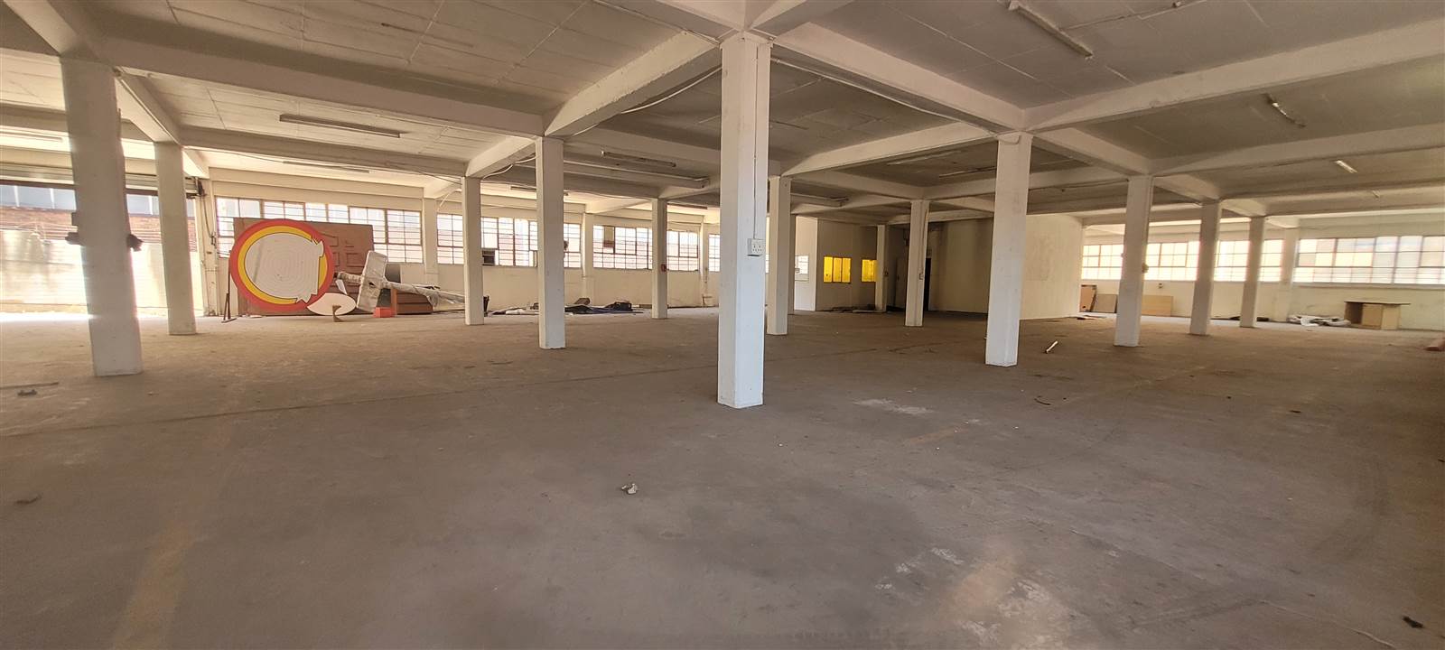 3000  m² Industrial space in Industria North photo number 10