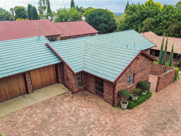 3 Bedroom House 3 Bedroom House