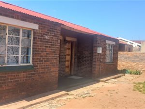 12 Bed House in Orlando West