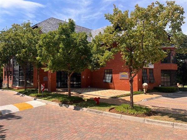 396.559997558594  m² Commercial space in Bryanston