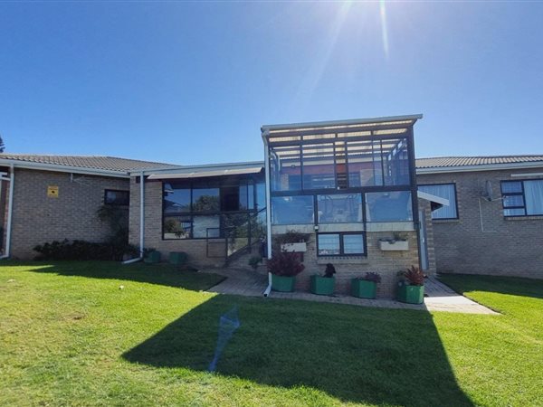 3 Bedroom House 3 Bedroom House