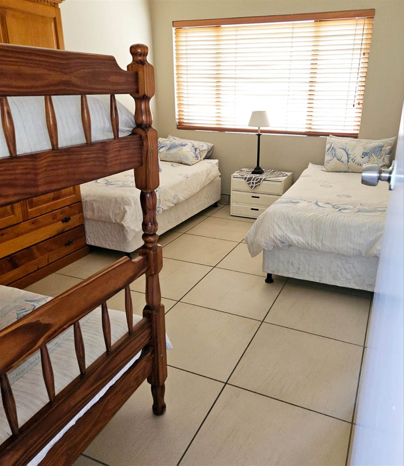 7 Bed House in Umtentweni photo number 13
