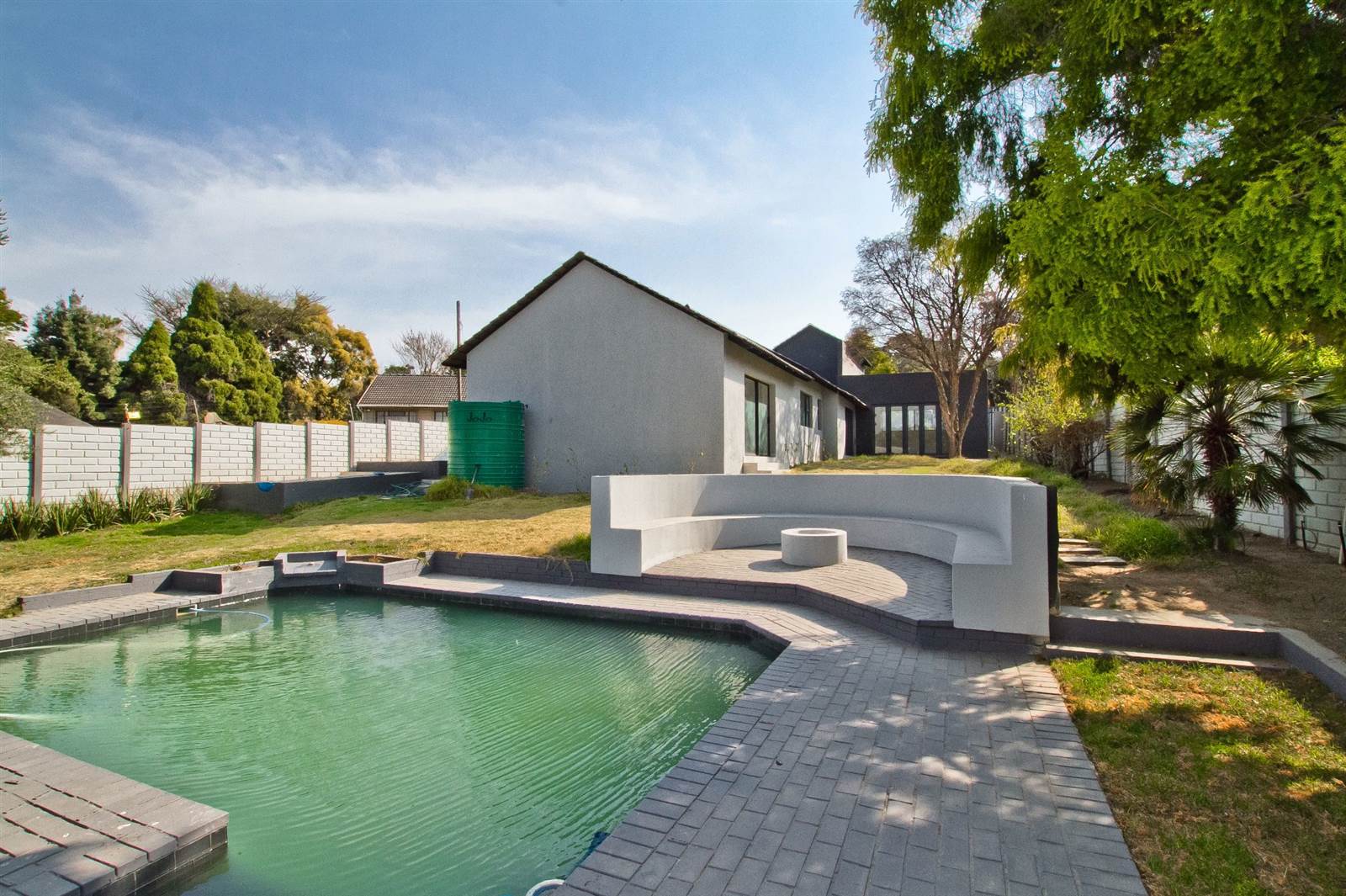 5 Bed House in Johannesburg North photo number 27