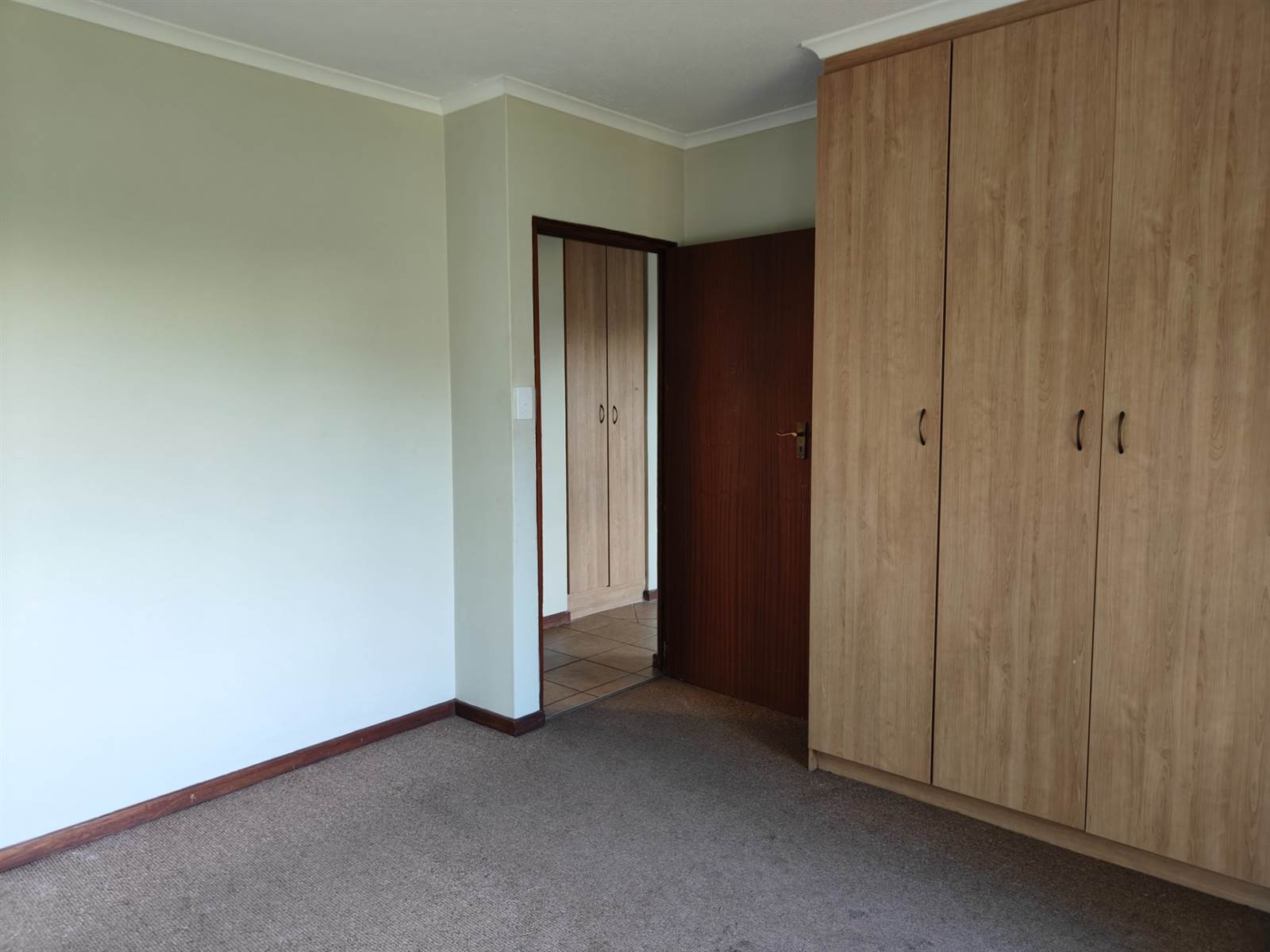 2 Bed Apartment in Zambezi Country Estate photo number 13