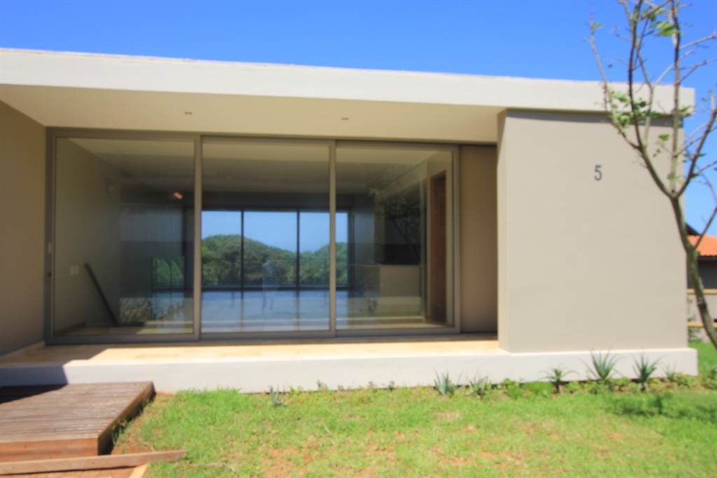 3 Bed Townhouse in Zimbali Estate photo number 17