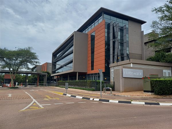807  m² Commercial space in Ashlea Gardens