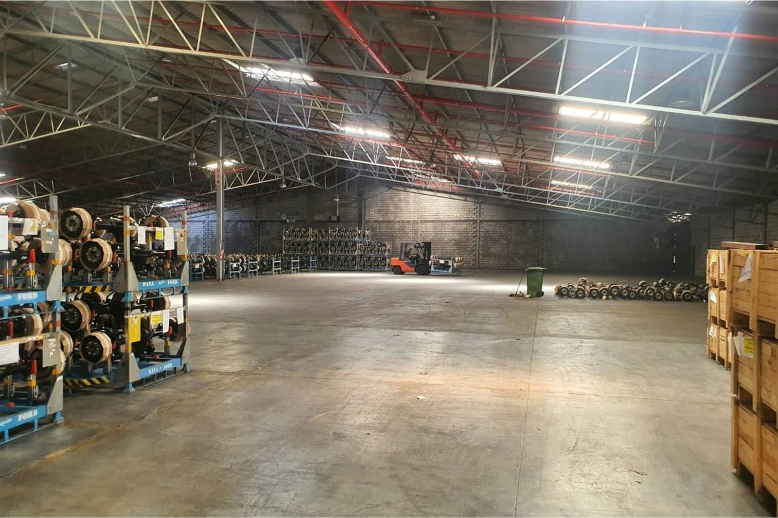 7000  m² Industrial space in Algoa Park photo number 14