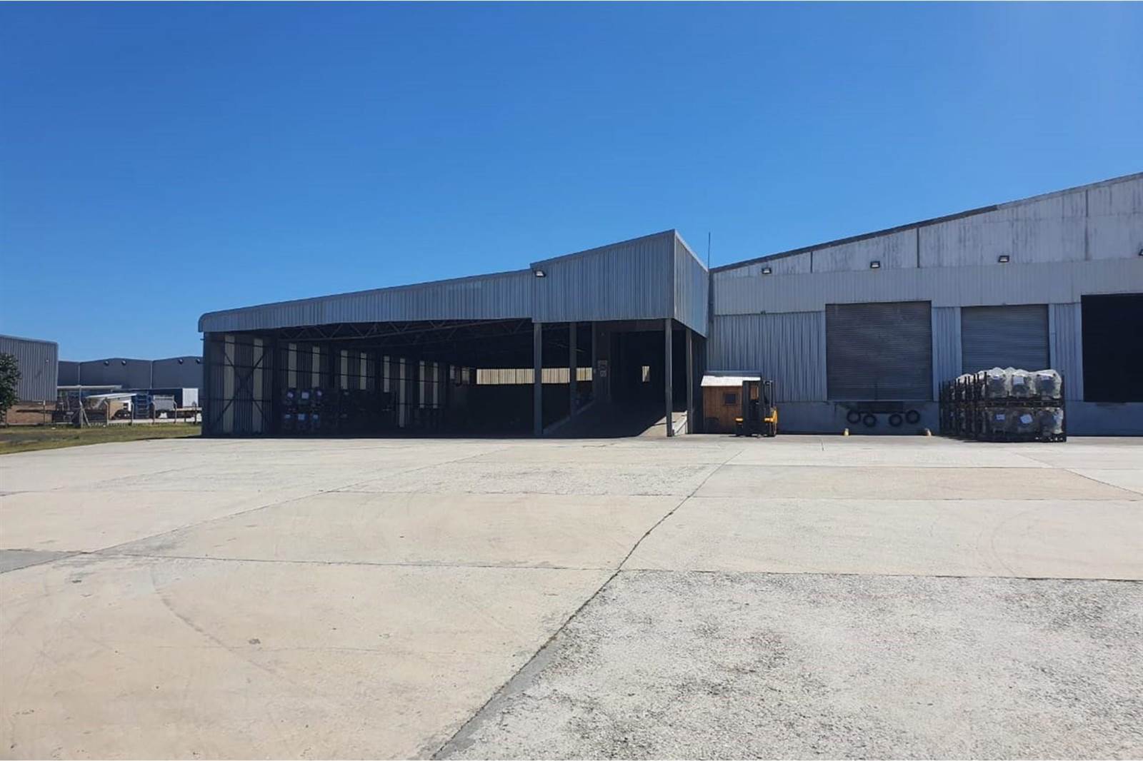 7000  m² Industrial space in Algoa Park photo number 24