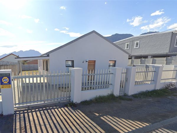 3 Bed House in Jamestown