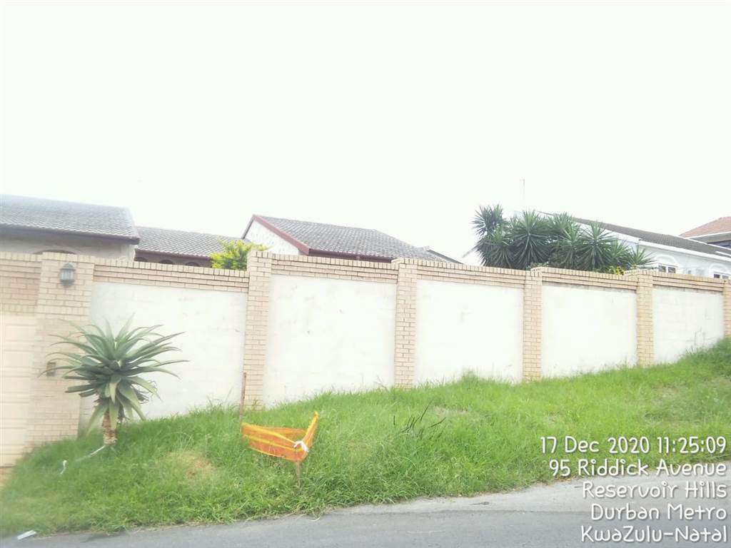 4 Bed House in Reservoir Hills photo number 2
