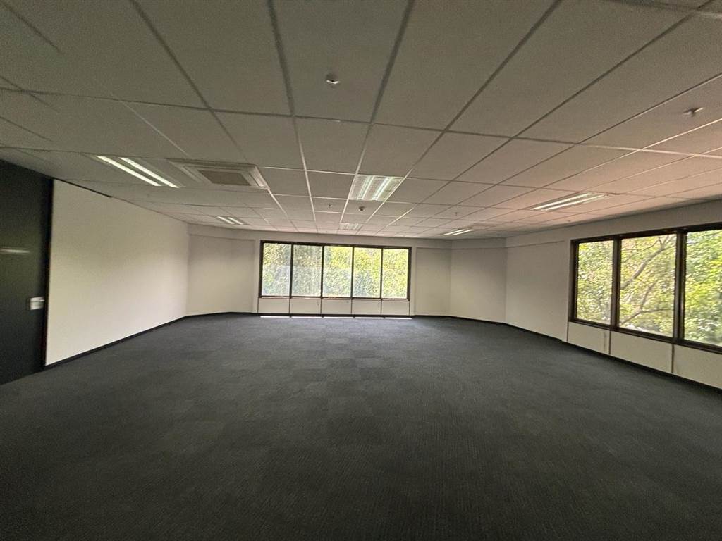 336  m² Commercial space in Parktown photo number 14