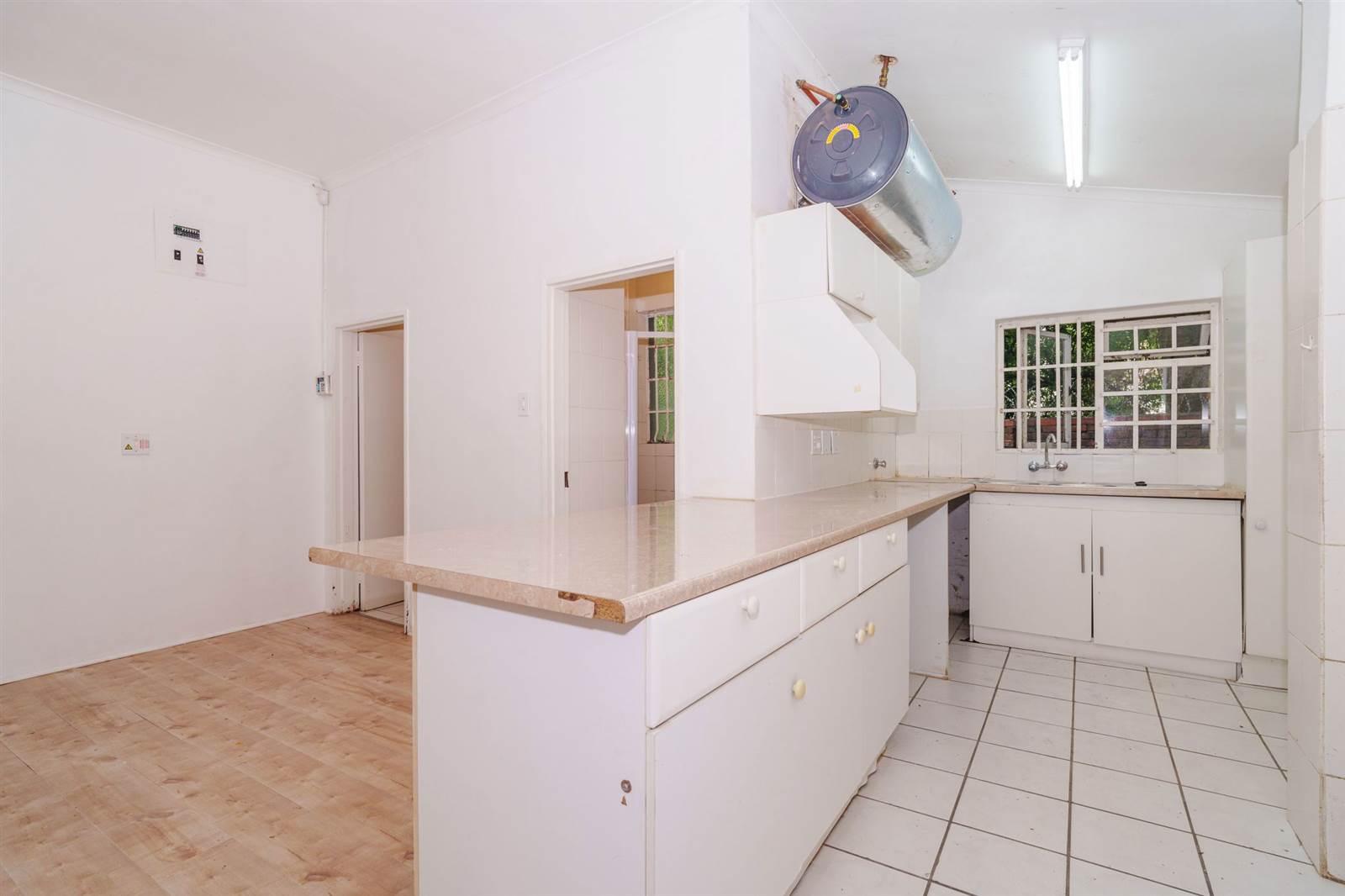 4 Bed House in Rondebosch photo number 3