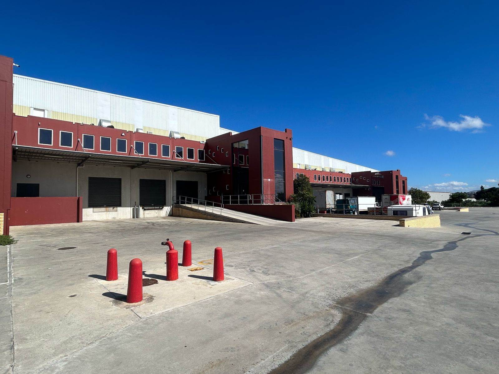 1436  m² Industrial space in Brackenfell Central photo number 3