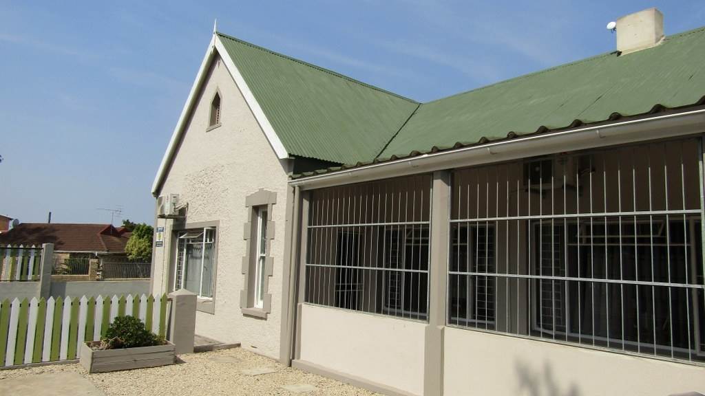 9 Bed House in Humansdorp photo number 1