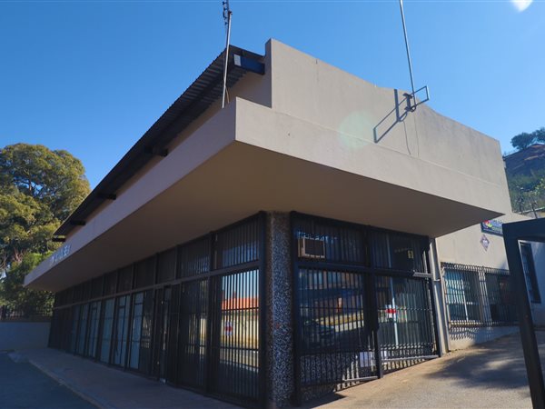 540  m² Commercial space