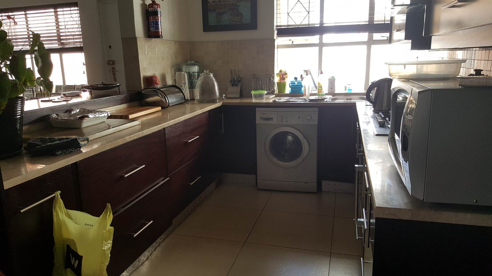 3 Bed Apartment in Illovo photo number 7