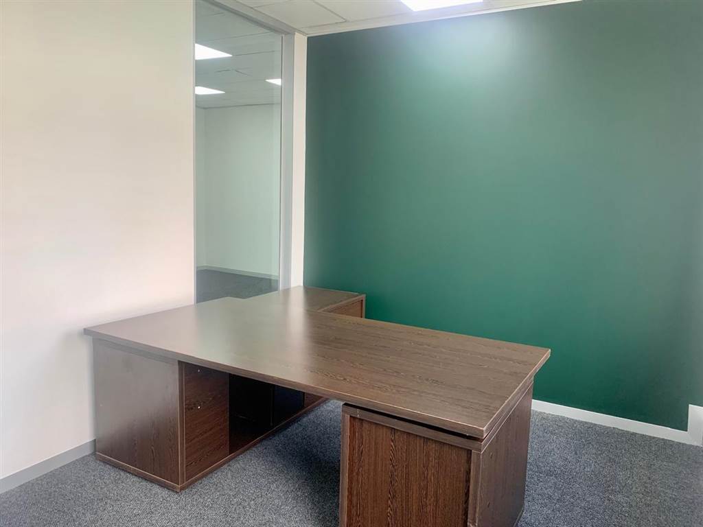 61  m² Office Space in Rosebank photo number 24