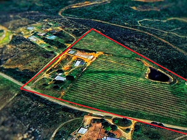 5.9 ha Farm 5.9 ha Farm