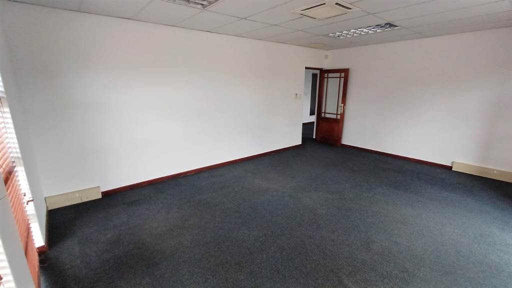 226  m² Commercial space in Honeydew photo number 20