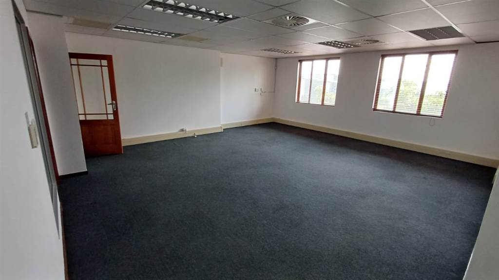 226  m² Commercial space in Honeydew photo number 13