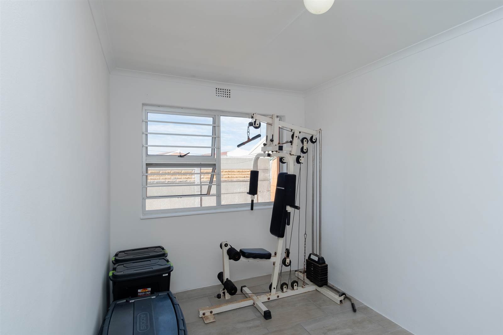 3 Bed House in Strandfontein photo number 16