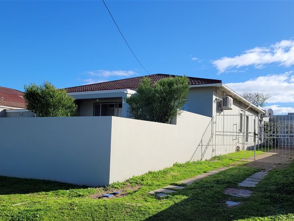1 Bedroom Garden Cottage 1 Bedroom Garden Cottage