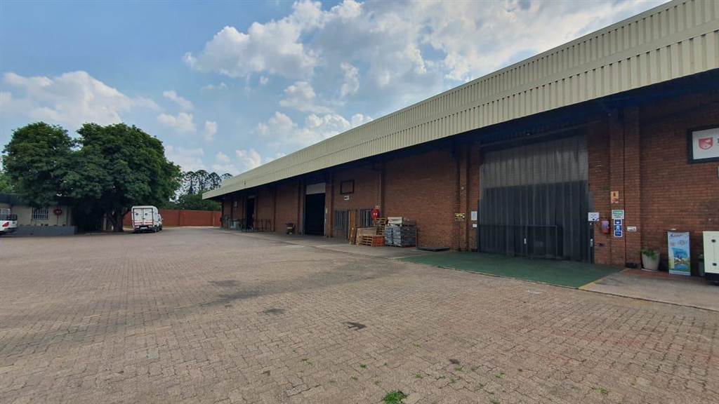 2316  m² Industrial space in Silverton photo number 1