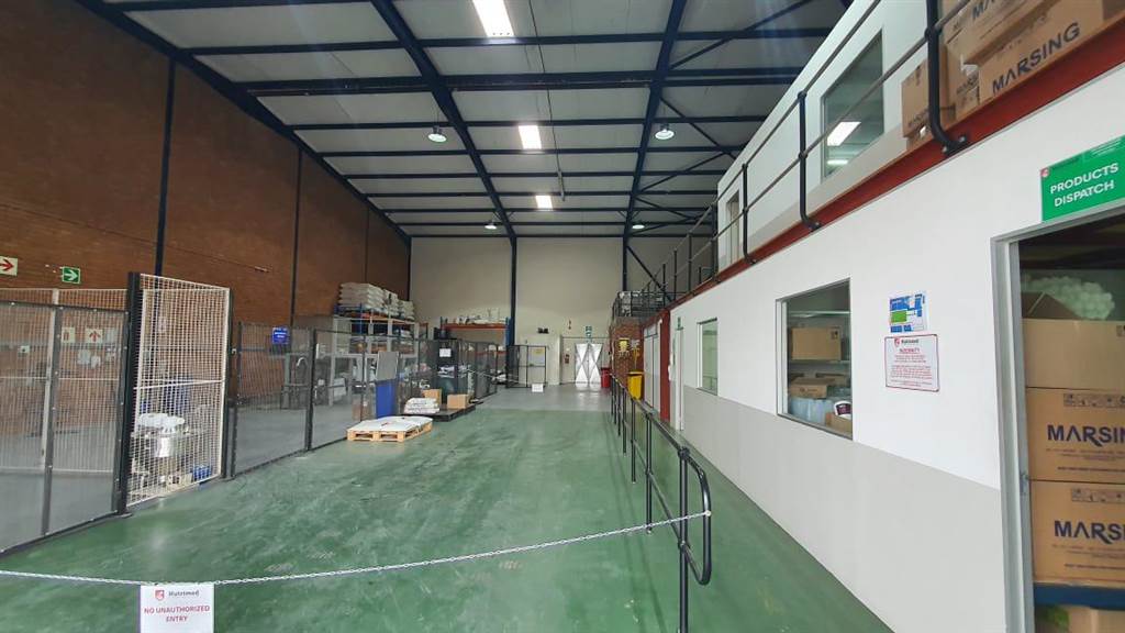 2316  m² Industrial space in Silverton photo number 2