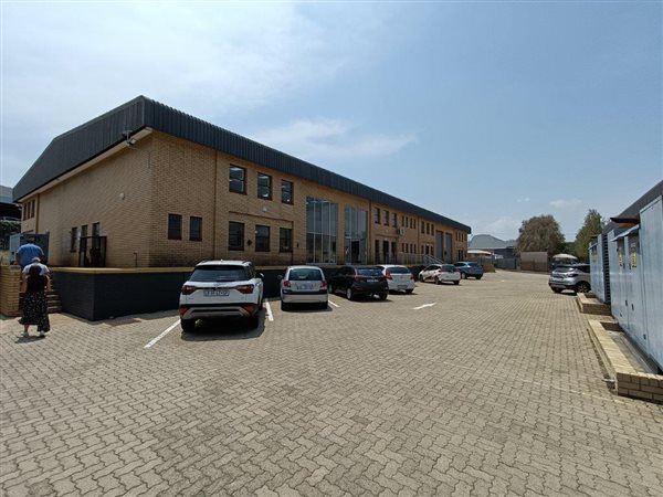 1 226  m² Industrial space
