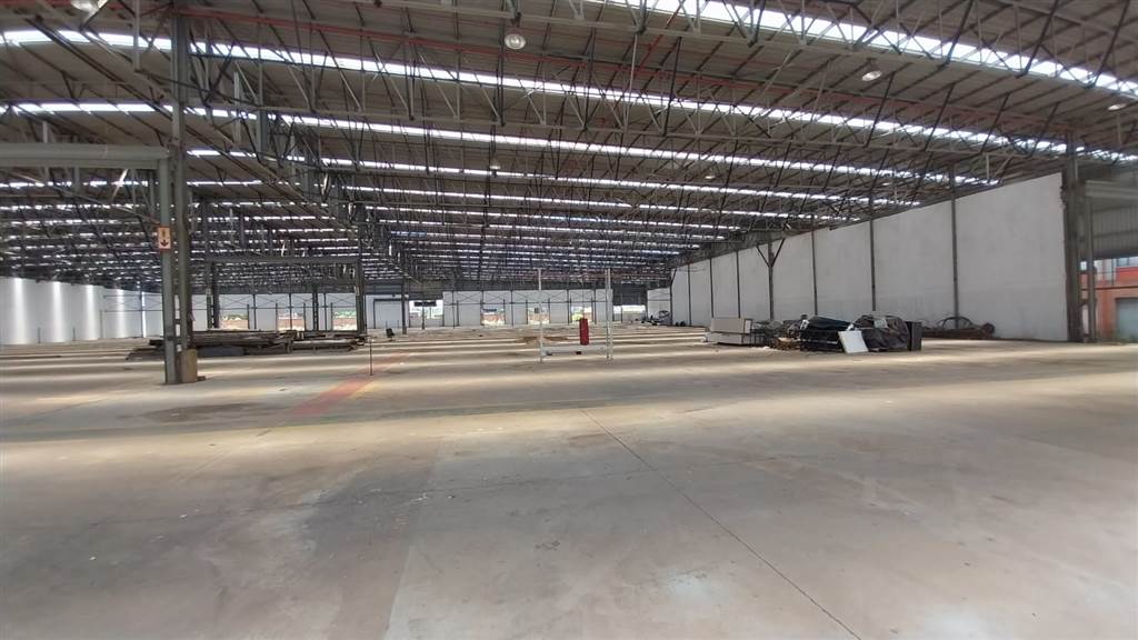 16000  m² Industrial space in East Lynne photo number 6