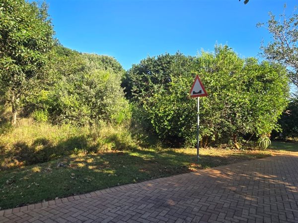 1160 m² Land