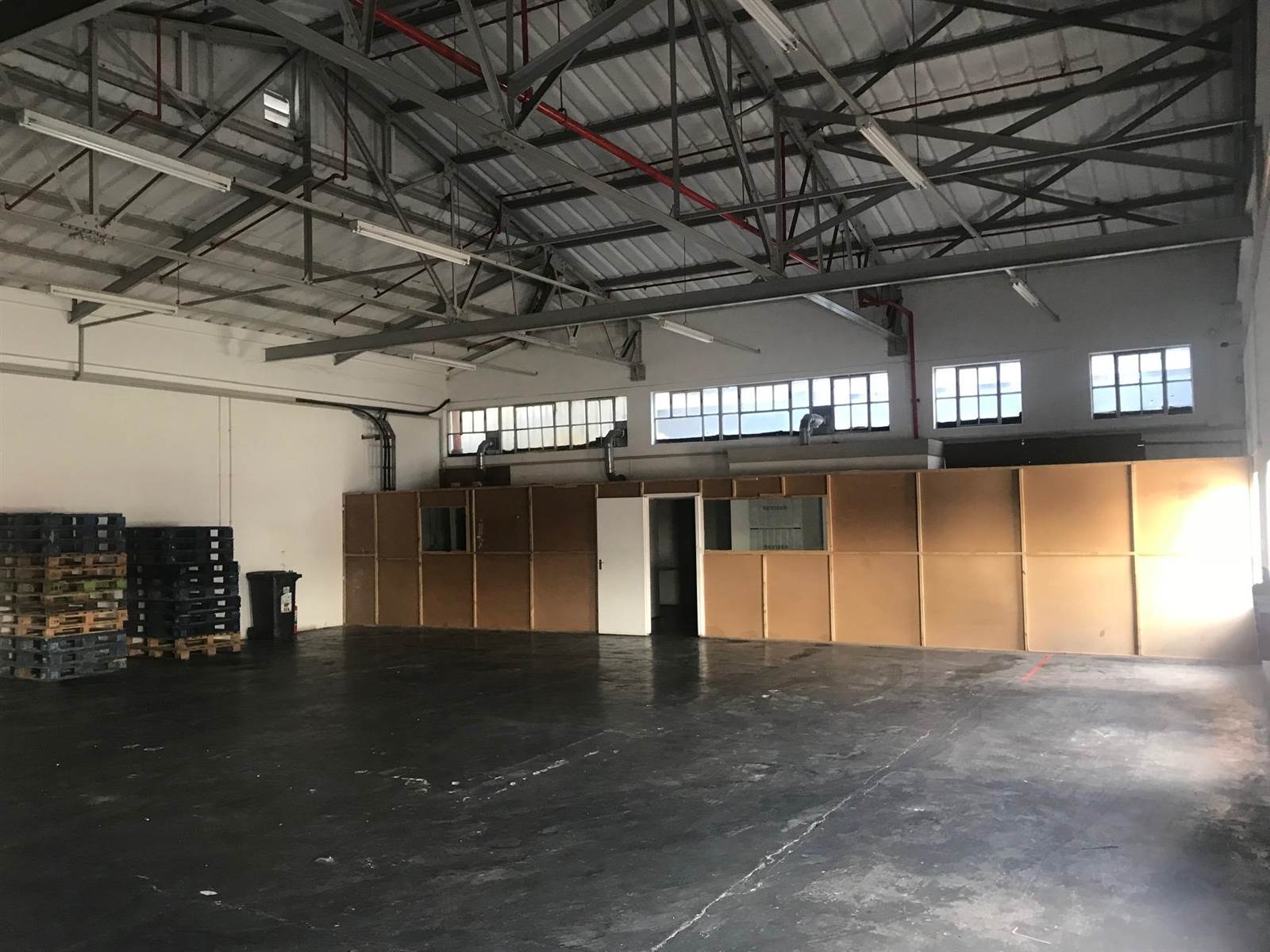 260  m² Industrial space in Bellville Central photo number 3